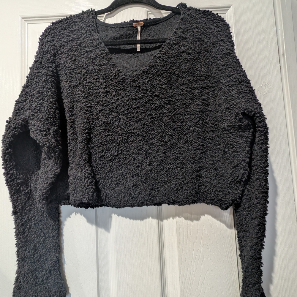 Cozy Black Cropped Fuzzy Sweater